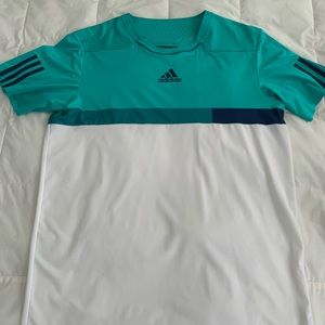 Men’s adidas tennis shirt M